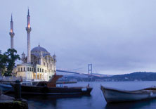 Κωνσταντινούπολη: Πύλη Ανατολής & Δύσης